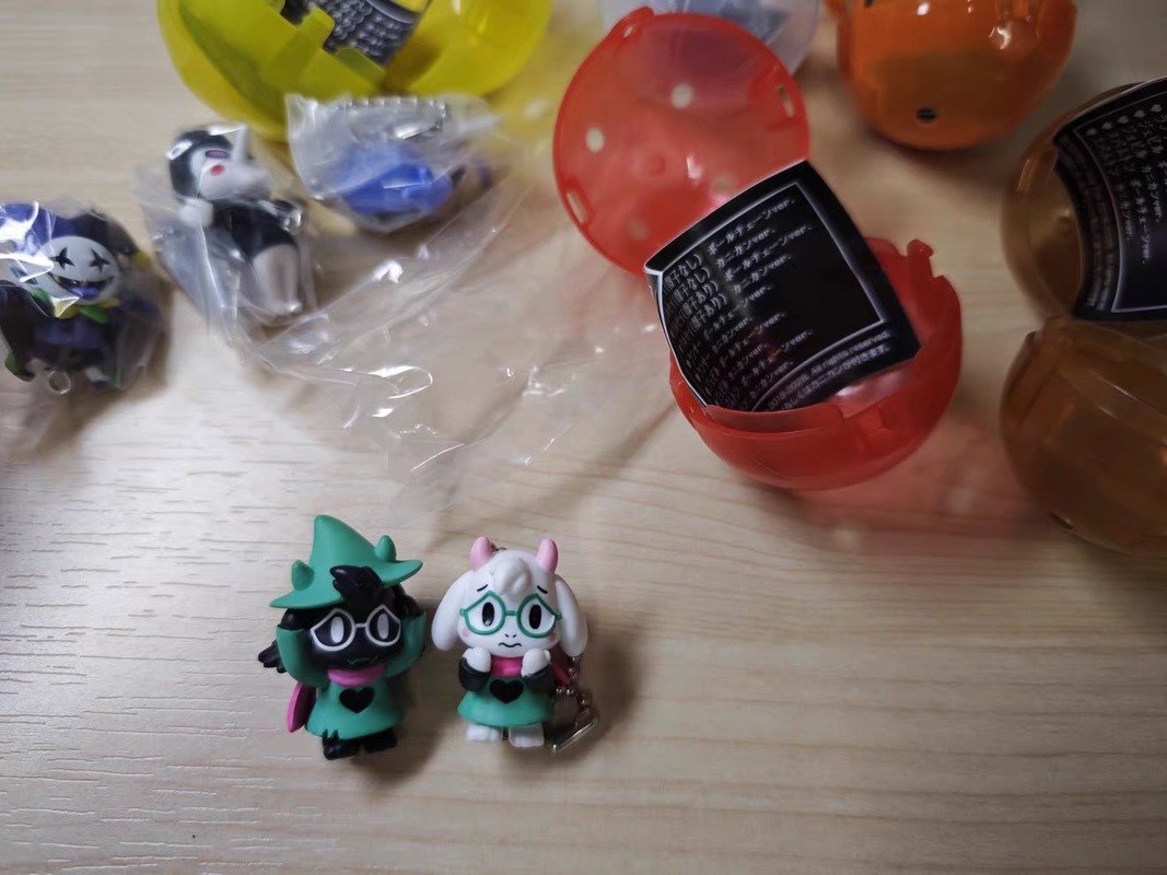 Bandai Deltarune Gashapon Figu - Retro Gaming Phone ulasan dan harga